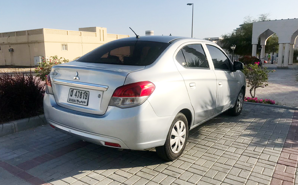 Mitsubishi Attrage 2014 Silver 4