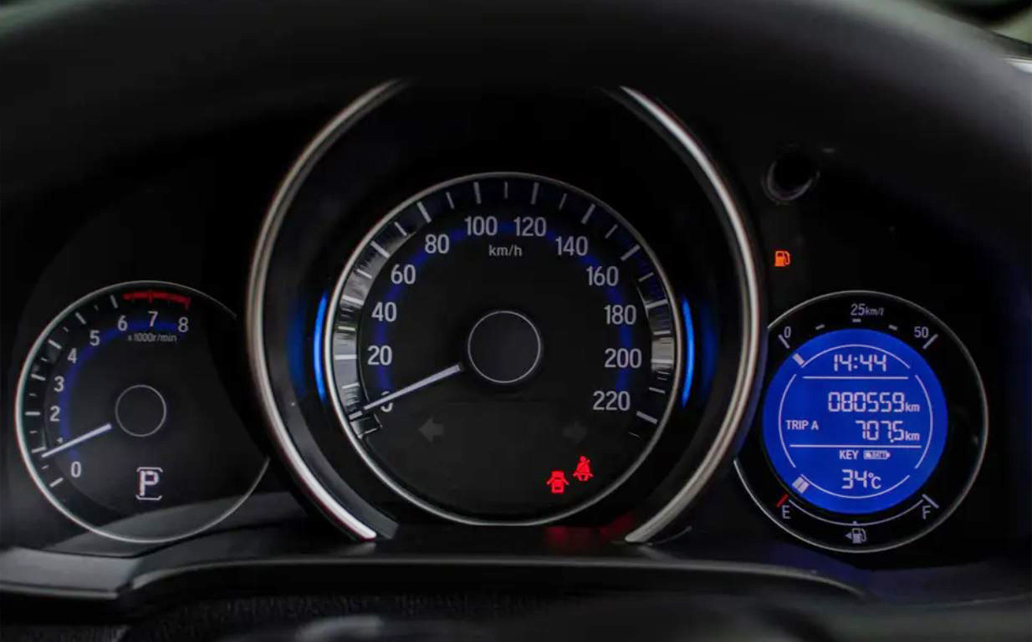 Honda Jazz 15 5