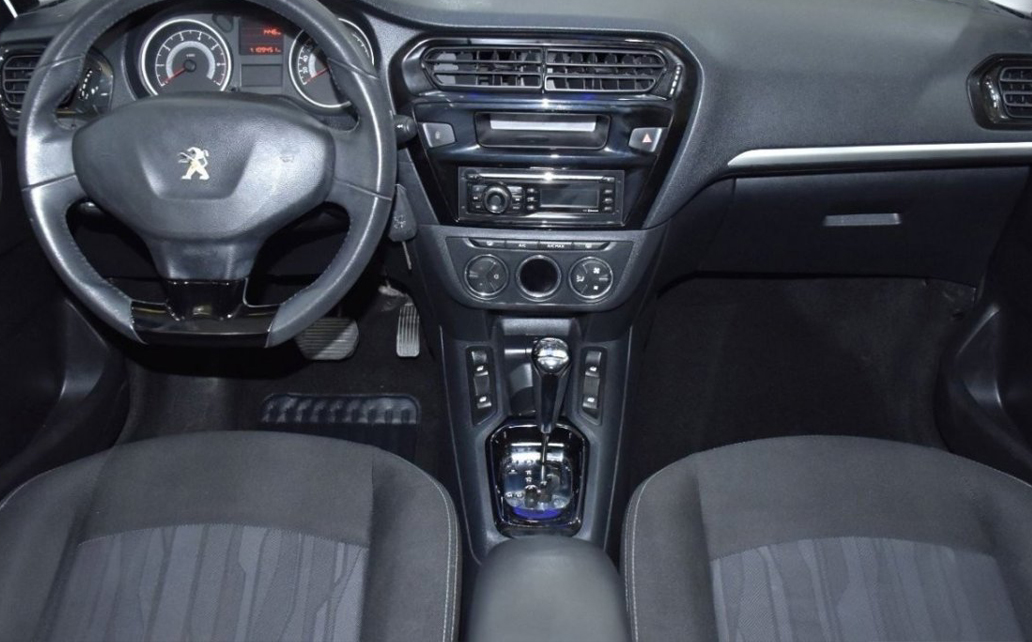 Peugeot 301 5